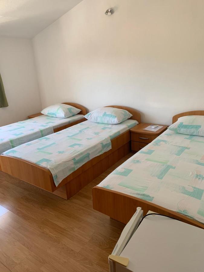 Room Ivana 네움 외부 사진