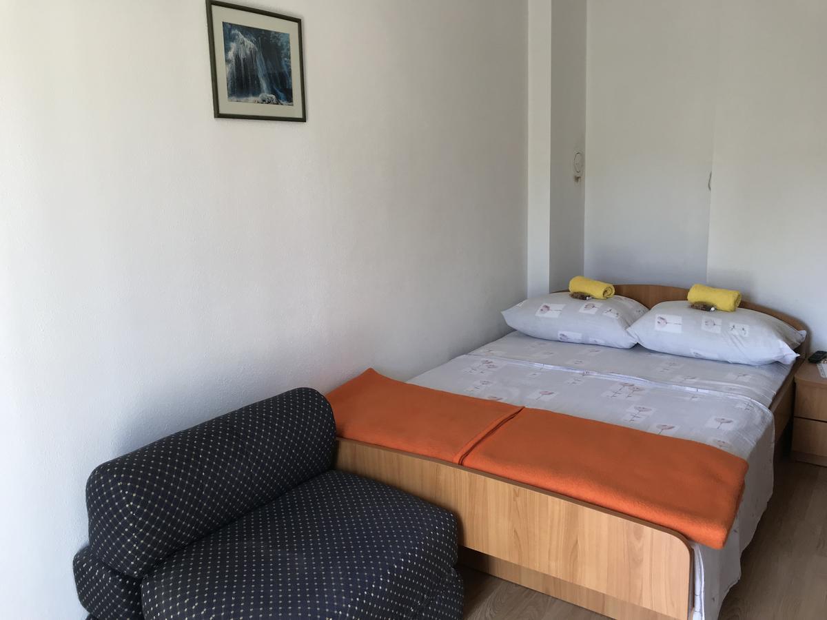 Room Ivana 네움 외부 사진